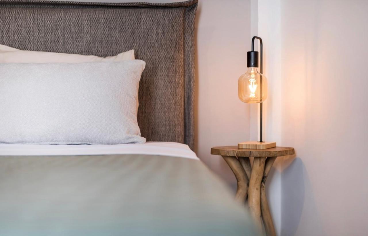 Eleusis Suites Α ภายนอก รูปภาพ