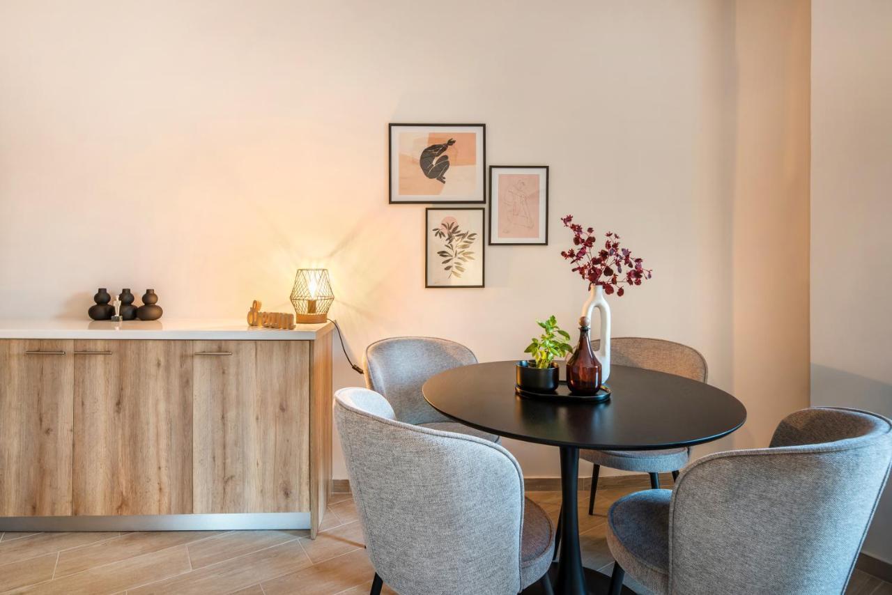 Eleusis Suites Α ภายนอก รูปภาพ