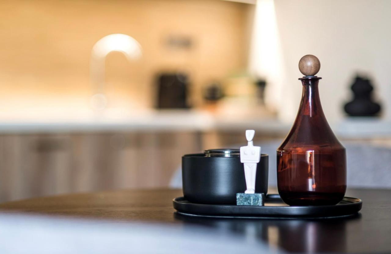 Eleusis Suites Α ภายนอก รูปภาพ