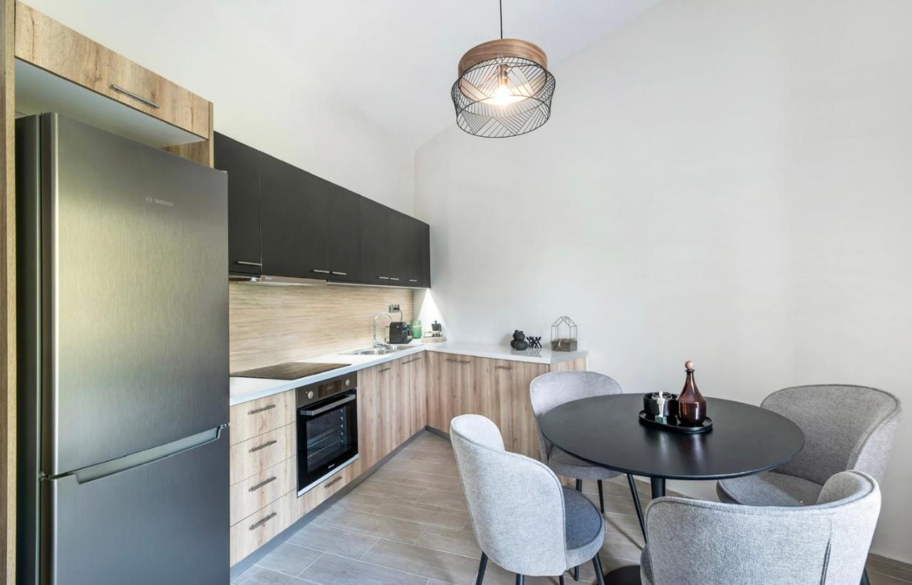 Eleusis Suites Α ภายนอก รูปภาพ